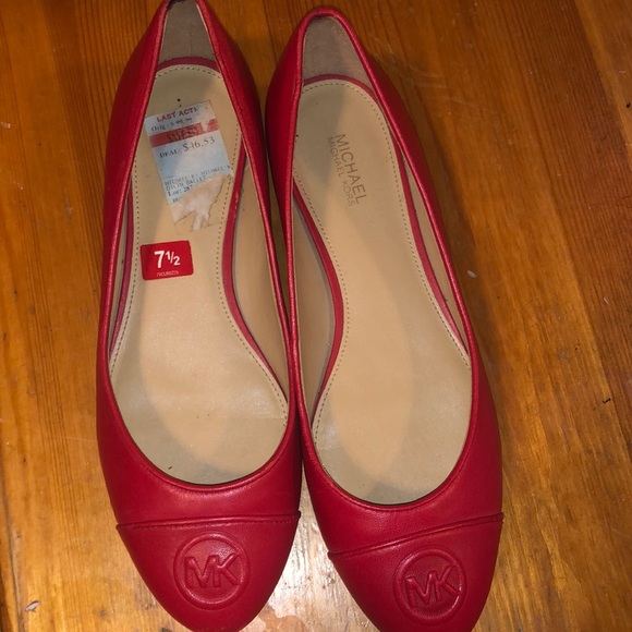 Michael Kors Red Flats, size 7.5M - Picture 1 of 4